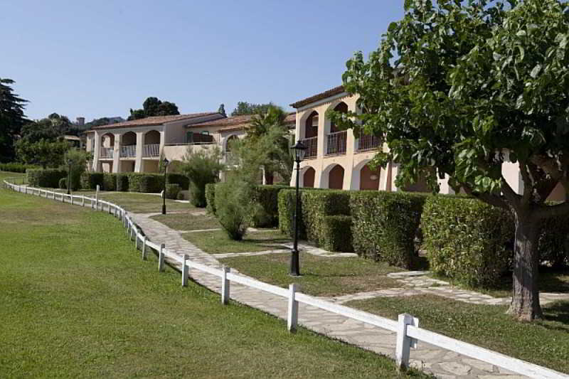 Residence Pierre & Vacances Les Parcs De Grimaud Exterior foto