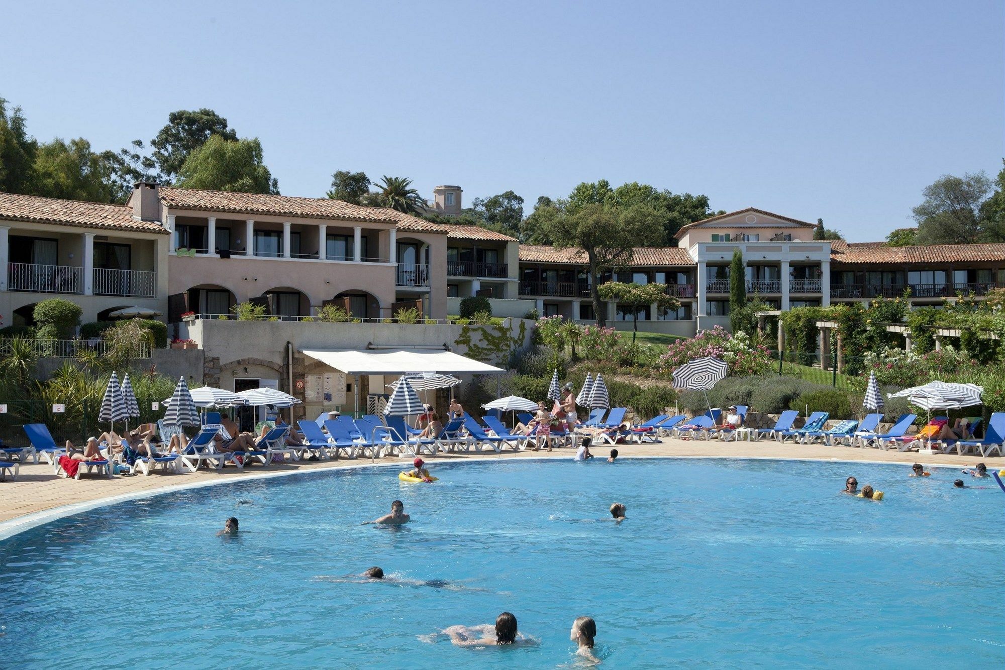 Residence Pierre & Vacances Les Parcs De Grimaud Exterior foto