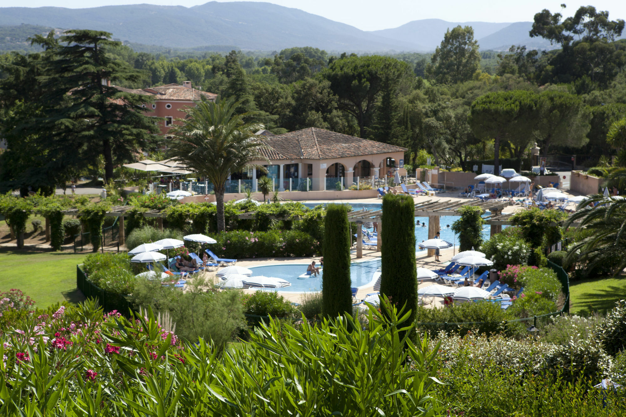 Residence Pierre & Vacances Les Parcs De Grimaud Exterior foto